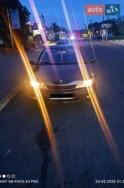 Ліфтбек Renault Laguna 2003 в Гайвороні