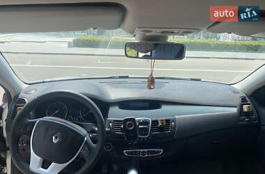 Универсал Renault Laguna 2009 в 