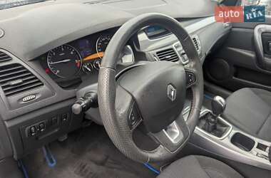 Лифтбек Renault Laguna 2010 в 