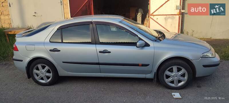 Ліфтбек Renault Laguna 2004 в Слов'янську
