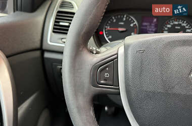 Ліфтбек Renault Laguna 2011 в 