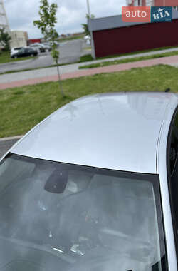 Ліфтбек Renault Laguna 2008 в 
