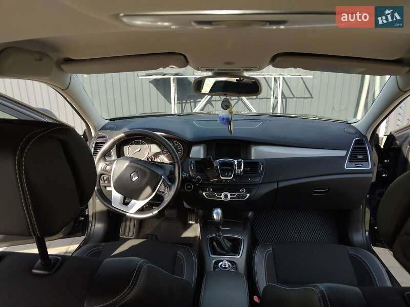 Универсал Renault Laguna 2012 в Ивано-Франковске