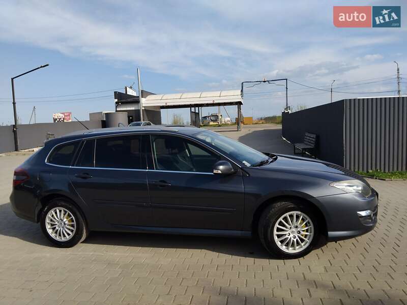 Универсал Renault Laguna 2012 в Ивано-Франковске