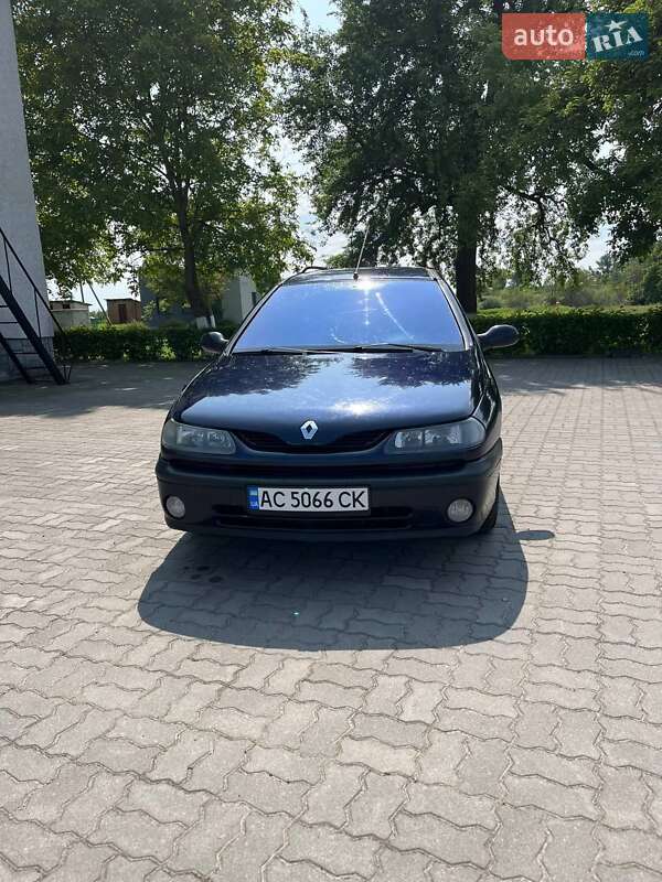 Универсал Renault Laguna 1999 в Иваничах