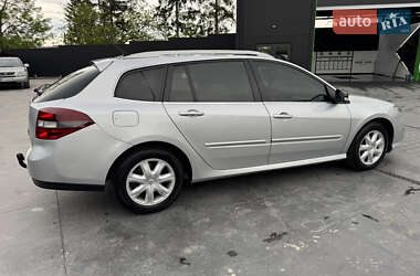 Универсал Renault Laguna 2011 в 