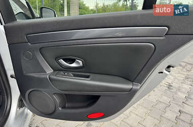 Универсал Renault Laguna 2011 в 