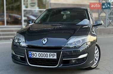 Лифтбек Renault Laguna 2015 в 
