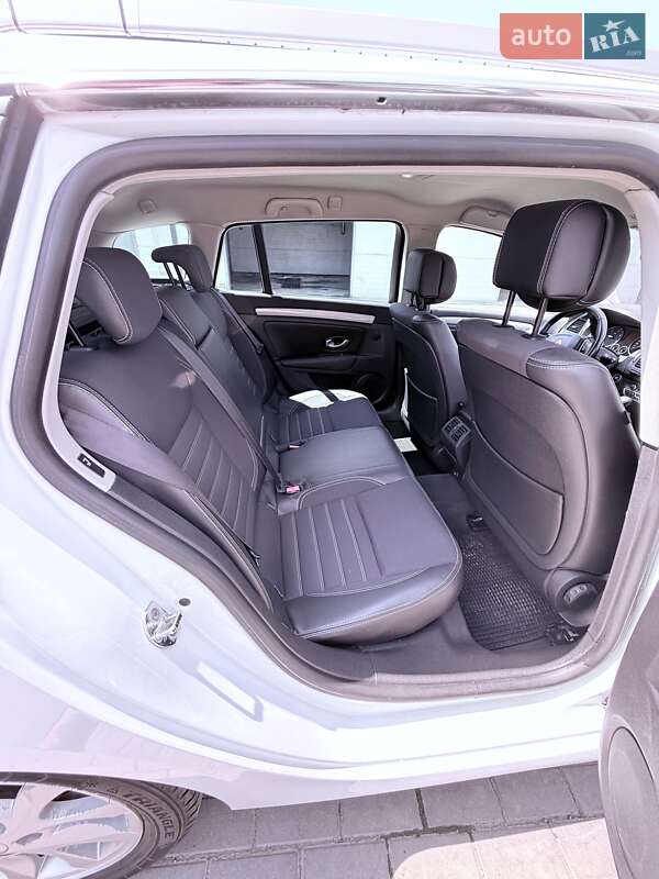 Універсал Renault Laguna 2010 в Новоселиці