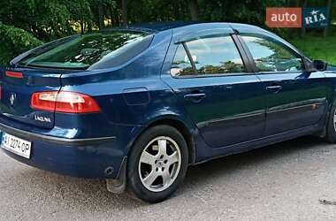Лифтбек Renault Laguna 2001 в 