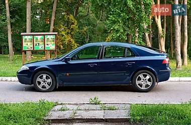 Лифтбек Renault Laguna 2001 в 