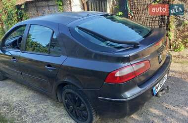 Лифтбек Renault Laguna 2003 в 