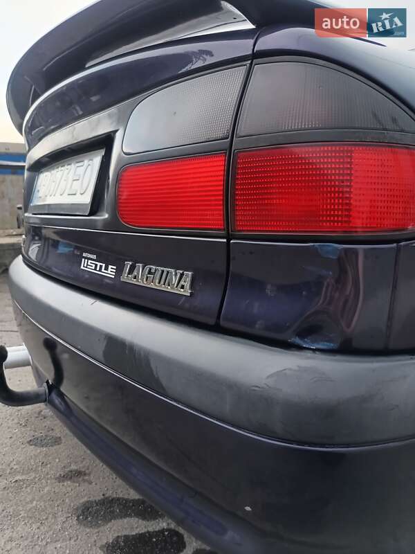 Лифтбек Renault Laguna 1996 в Виннице