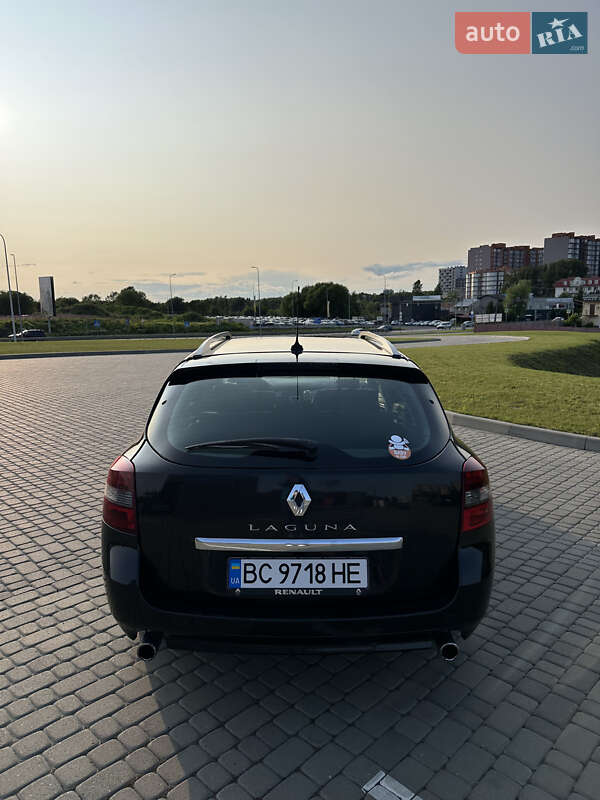Универсал Renault Laguna 2010 в Львове