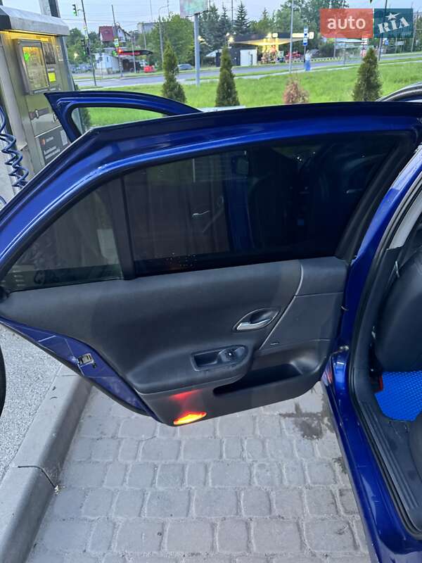 Лифтбек Renault Laguna 2006 в Львове