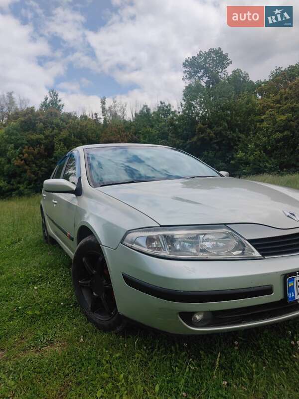 Ліфтбек Renault Laguna 2003 в Красилові