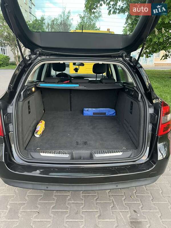 Универсал Renault Laguna 2010 в Звягеле