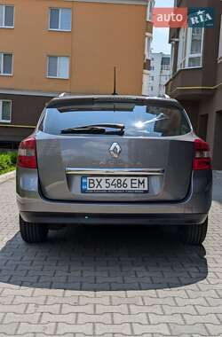 Универсал Renault Laguna 2014 в 