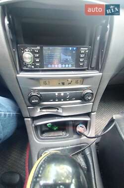 Лифтбек Renault Laguna 2001 в 