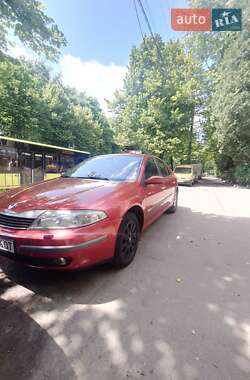 Лифтбек Renault Laguna 2001 в 