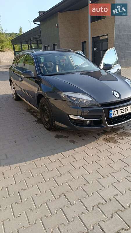 Универсал Renault Laguna 2010 в Ивано-Франковске