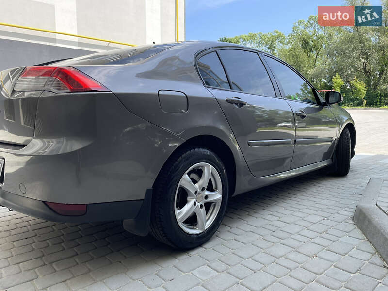 Ліфтбек Renault Laguna 2008 в Шептицькому