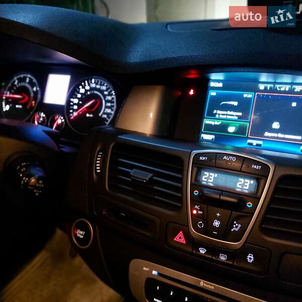 Універсал Renault Laguna 2014 в Чугуєві