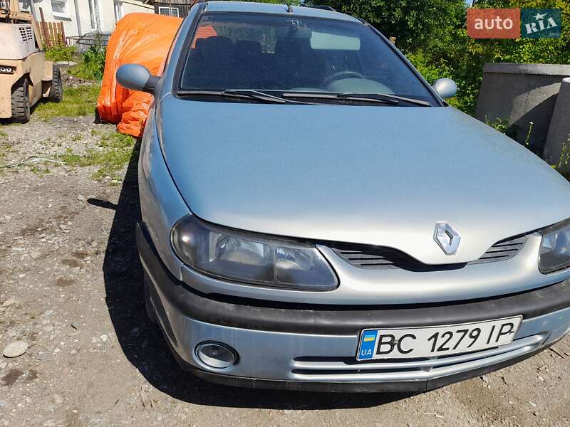 Renault Laguna 2000