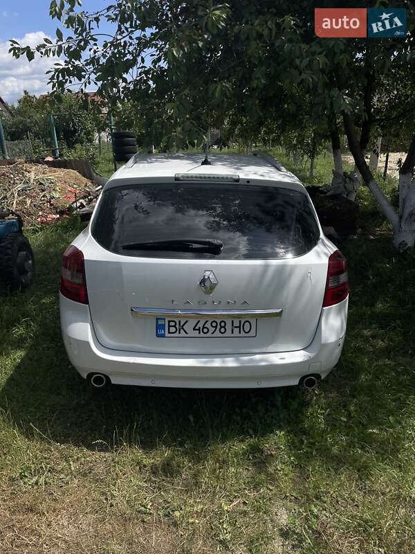 Універсал Renault Laguna 2015 в Рівному