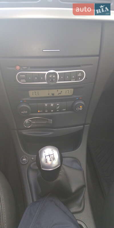 Лифтбек Renault Laguna 2007 в Виннице