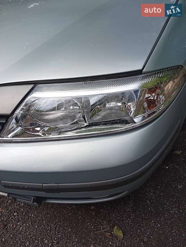 Універсал Renault Laguna 2001 в Лозовій фото 2 Універсал Renault Laguna 2001 в Лозовій