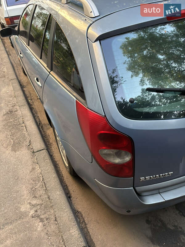 Универсал Renault Laguna 2003 в Сумах