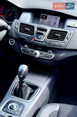 Универсал Renault Laguna 2012 в 