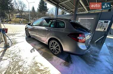 Универсал Renault Laguna 2012 в 