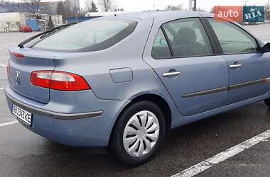 Лифтбек Renault Laguna 2004 в 