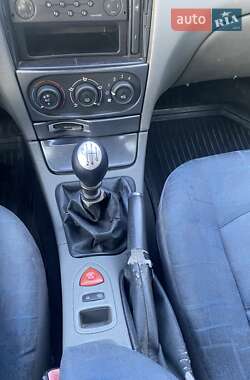 Універсал Renault Laguna 2002 в 