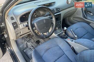Універсал Renault Laguna 2002 в 