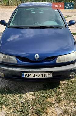 Лифтбек Renault Laguna 2001 в Запорожье