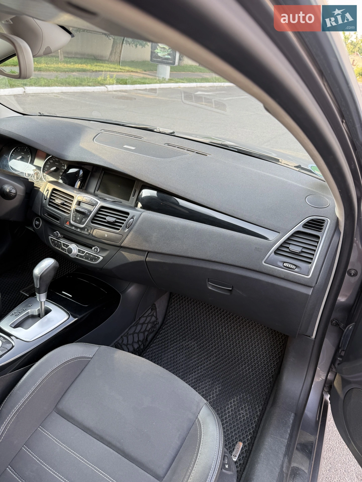 2011 Renault Laguna - мініатюра 17