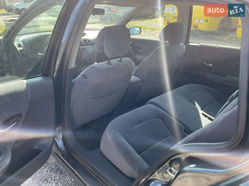 Универсал Renault Laguna 2002 в Виннице