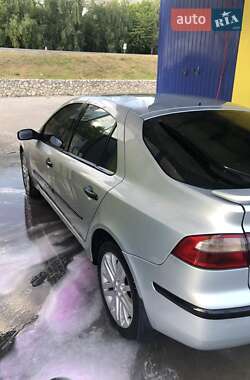 Лифтбек Renault Laguna 2002 в 