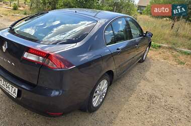 Лифтбек Renault Laguna 2013 в 