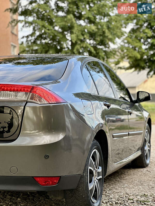 Лифтбек Renault Laguna 2010 в Коломые
