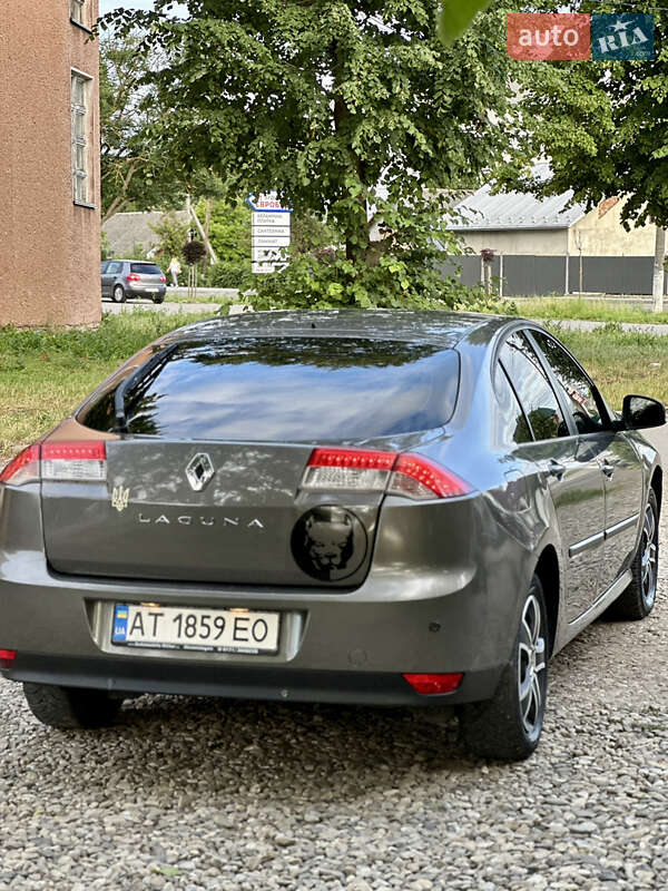 Лифтбек Renault Laguna 2010 в Коломые