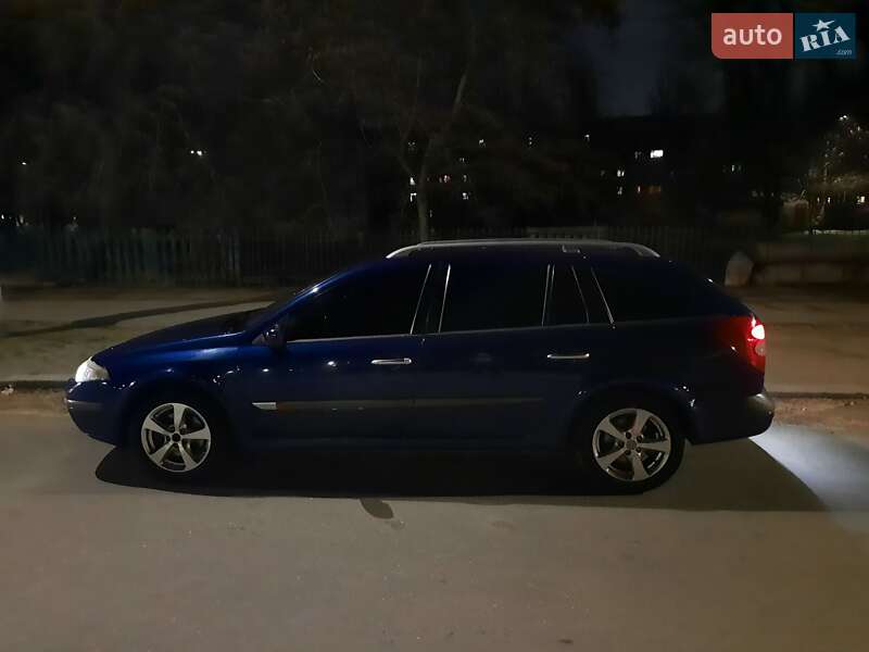 Универсал Renault Laguna 2001 в Николаеве