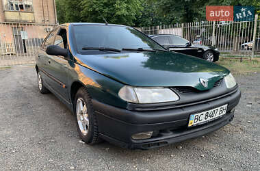 Лифтбек Renault Laguna 1996 в Луцке