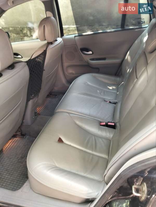 Универсал Renault Laguna 2004 в Николаеве