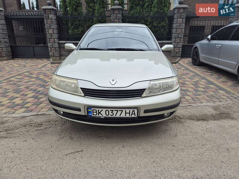 Ліфтбек Renault Laguna 2003 в Рівному