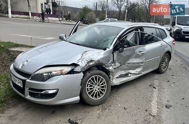 Універсал Renault Laguna 2012 в Ямполі
