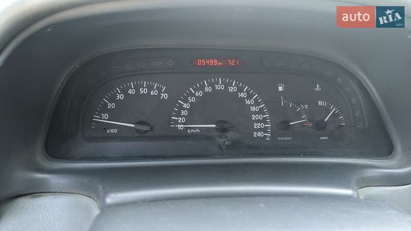 Лифтбек Renault Laguna 2000 в Днепре фото 9 Лифтбек Renault Laguna 2000 в Днепре